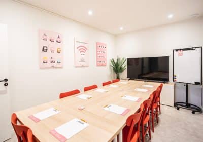 Salle de réunion de Collab Coworking à Reims